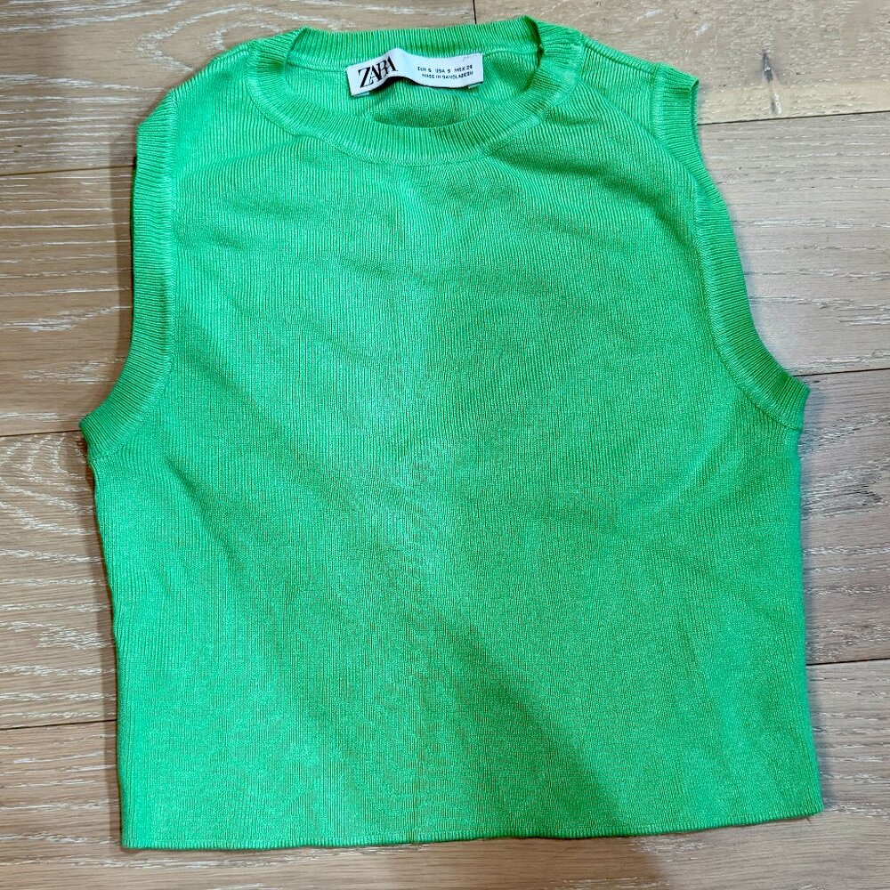 Zara Ribbed Tank Top (Green) - Size Small